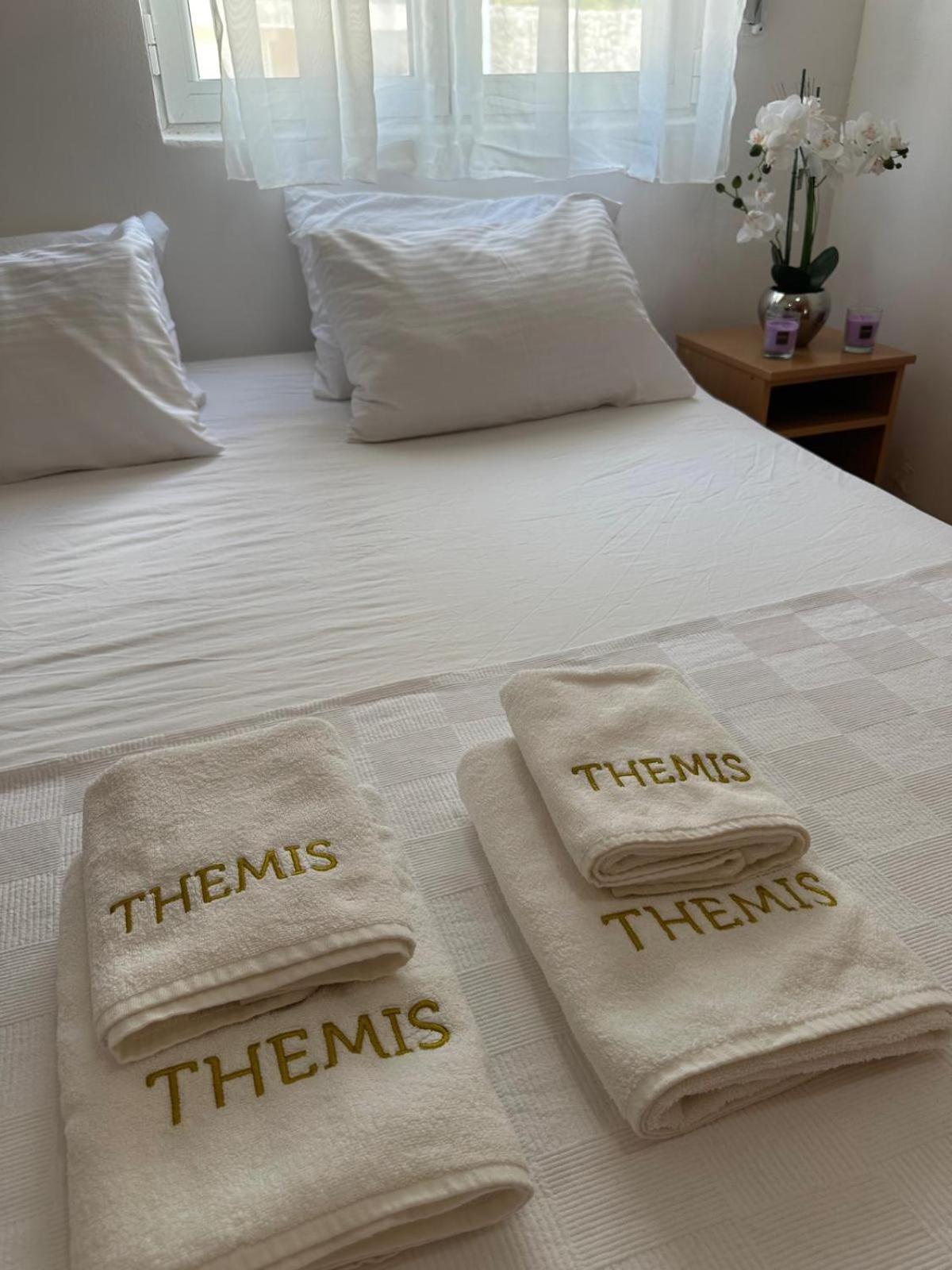 Themis Apart Hotel Kotor Exterior foto
