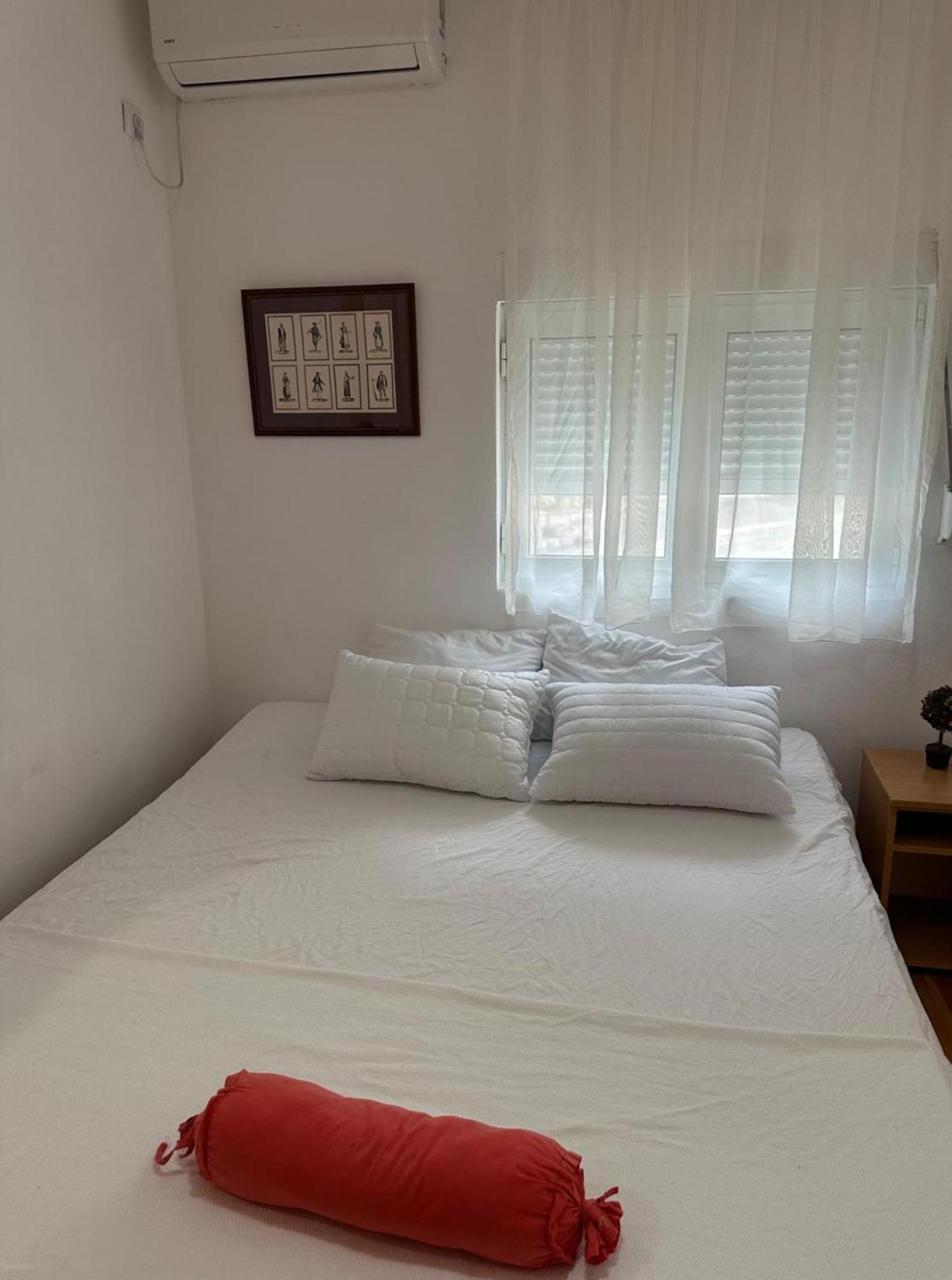 Themis Apart Hotel Kotor Exterior foto
